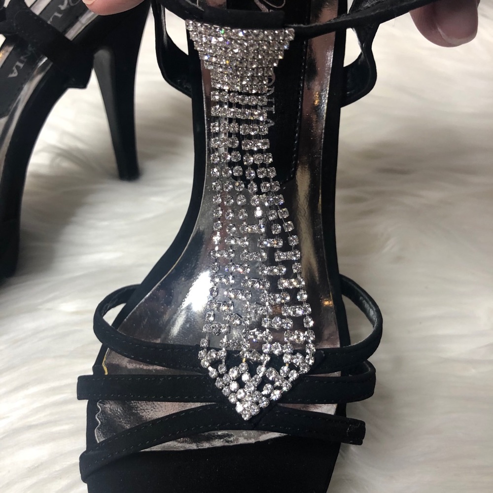 NWOB Laconia Black BowTie Stilettos | 9
